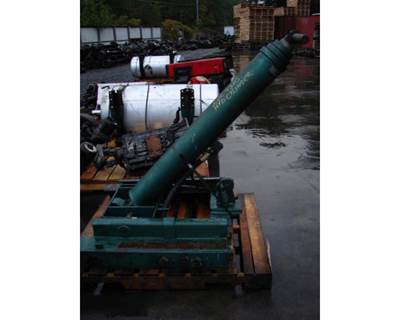 International F9370 Hydraulic Cylinder