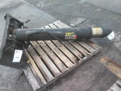 Hydraulic Cylinder for a Unknown