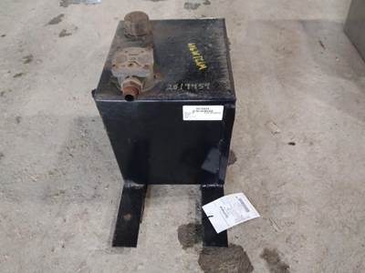 Freightliner Cascadia 113 Hydraulic Tank