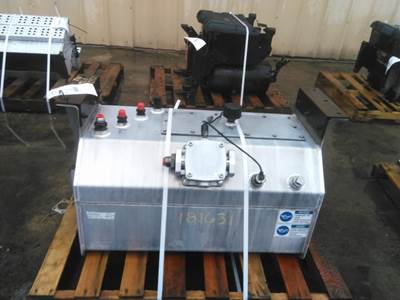 Freightliner M2 106 Left Hydraulic Tank