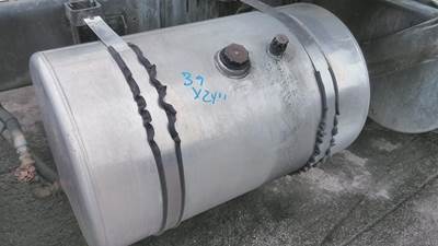 International LoneStar Hydraulic Tank