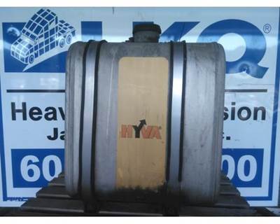 Mack Pinnacle CXU613 Hydraulic Tank for a Mack CXU613