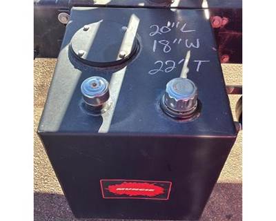 Mack Vision CXN613 Right Hydraulic Tank for a Mack CXN613