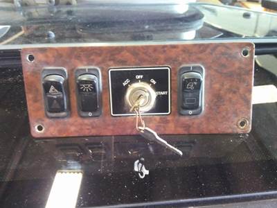 Kenworth T800 Ignition Switch