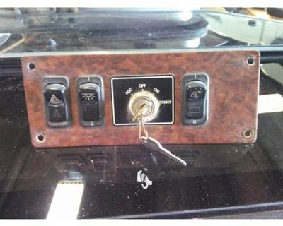 Kenworth T800 Ignition Switch
