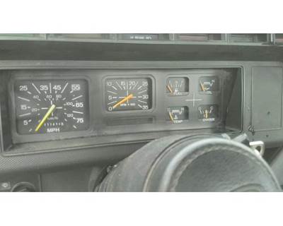 Ford F-800 Instrument Panel Cluster for a Ford F800