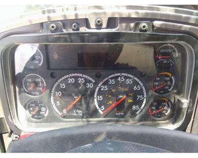 Freightliner 114SD Instrument Panel Cluster