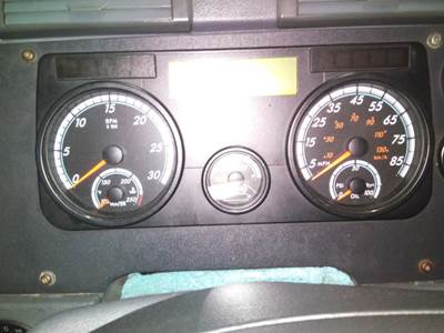 Freightliner Cascadia 113 Instrument Panel Cluster