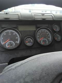 Freightliner Cascadia 113 Instrument Panel Cluster
