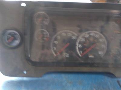 Freightliner Cascadia 113 Instrument Panel Cluster