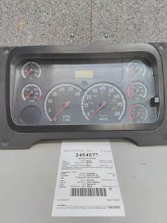 Freightliner Cascadia 113 Instrument Panel Cluster