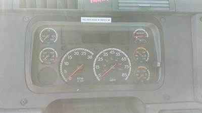 Freightliner Cascadia 113 Instrument Panel Cluster
