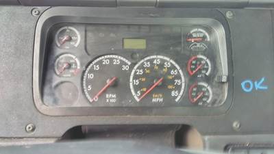 Freightliner Cascadia 113 Instrument Panel Cluster