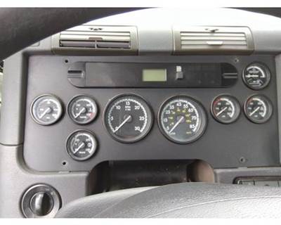 Freightliner Cascadia 113 Instrument Panel Cluster
