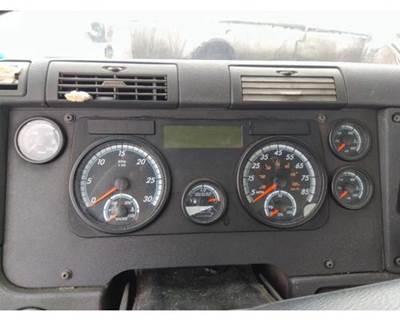 Freightliner Cascadia 113 Instrument Panel Cluster