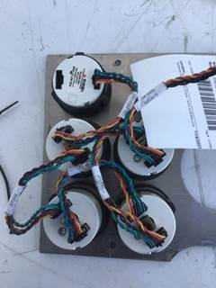 Freightliner Cascadia 125 Instrument Panel Cluster