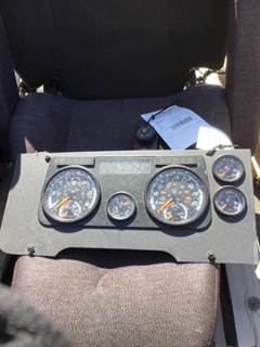 Freightliner Cascadia 125 Instrument Panel Cluster