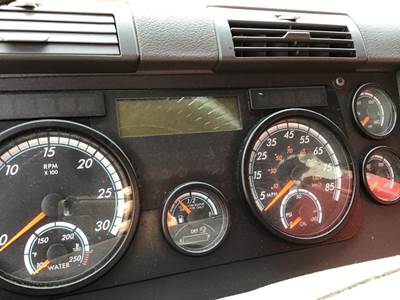 Freightliner Cascadia 125 Instrument Panel Cluster