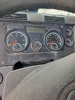Freightliner Cascadia 125 Instrument Panel Cluster