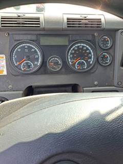 Freightliner Cascadia 125 Instrument Panel Cluster
