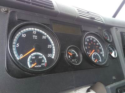 Freightliner Cascadia 125 Instrument Panel Cluster