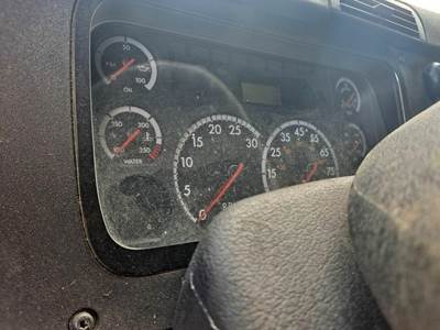 Freightliner Cascadia 125 Instrument Panel Cluster
