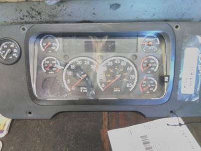 Freightliner Cascadia 125 Instrument Panel Cluster