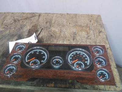 Freightliner Cascadia 125 Instrument Panel Cluster