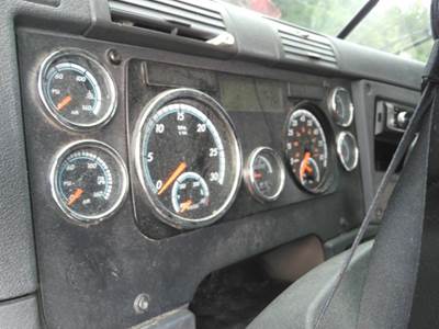 Freightliner Cascadia 125 Instrument Panel Cluster