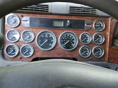Freightliner Cascadia 125 Instrument Panel Cluster