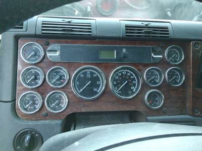 Freightliner Cascadia 125 Instrument Panel Cluster