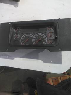 Freightliner Cascadia 125 Instrument Panel Cluster for a Freightliner CASCADIA 125 2018UP