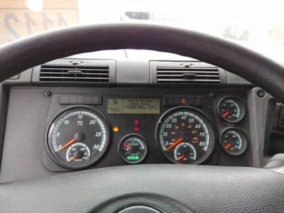 Freightliner Cascadia 125 Instrument Panel Cluster