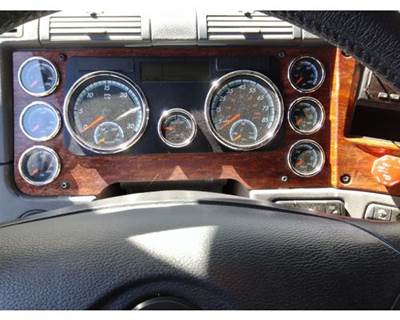 Freightliner Cascadia 125 Instrument Panel Cluster