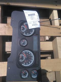 Freightliner Cascadia 125 Evolution Instrument Panel Cluster