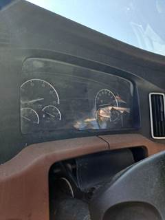 Freightliner Cascadia 126 Instrument Panel Cluster