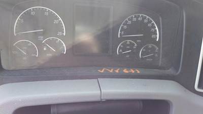 Freightliner Cascadia 126 Instrument Panel Cluster