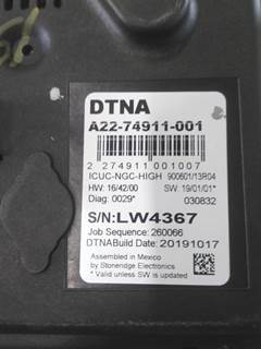 Freightliner Cascadia 126 Instrument Panel Cluster