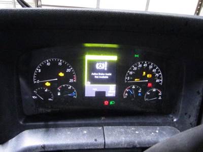 Freightliner Cascadia 126 Instrument Panel Cluster