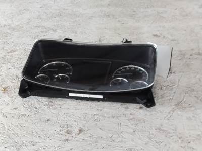 Freightliner Cascadia 126 Instrument Panel Cluster
