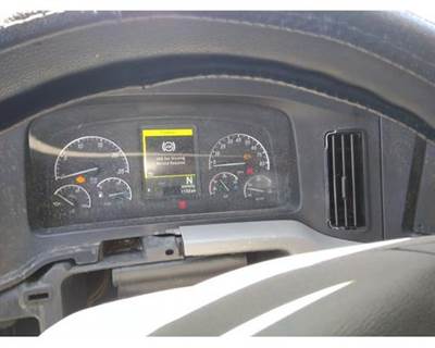 Freightliner Cascadia 126 Instrument Panel Cluster