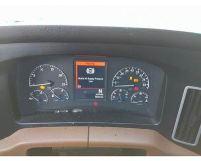 Freightliner Cascadia 126 Instrument Panel Cluster