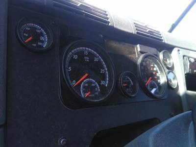 Freightliner Instrument Panel Cluster for a Freightliner CASCADIA 113