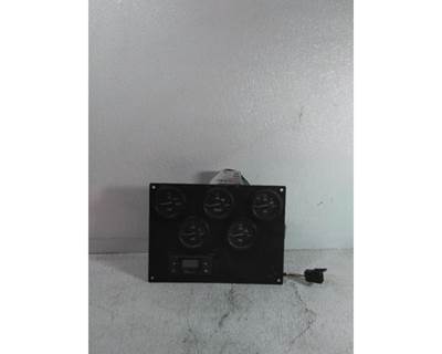 Freightliner Cascadia Instrument Panel Cluster
