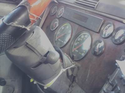 Freightliner Century Class 120 Instrument Panel Cluster for a Freightliner CENTURY 120