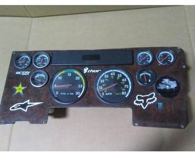 Freightliner Century Class 120 Instrument Panel Cluster for a Freightliner CENTURY 120