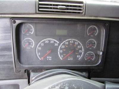 Freightliner Columbia 120 Instrument Panel Cluster