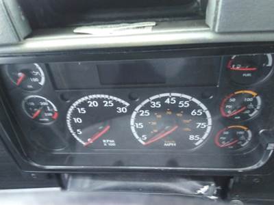 Freightliner Columbia 120 Instrument Panel Cluster