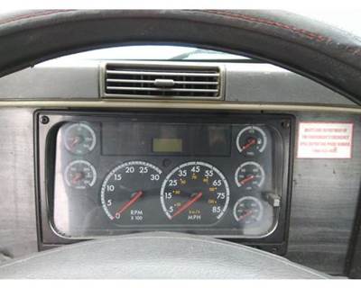 Freightliner Columbia 120 Instrument Panel Cluster