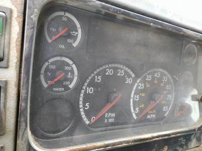 Freightliner FL112 Instrument Panel Cluster